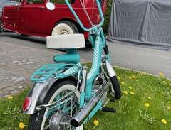 Moped Compact