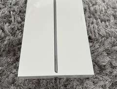 iPad 8 32GB Oöppnad