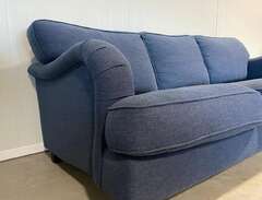 Blå Howard soffa - kan leve...