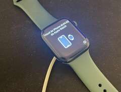 Apple Watch 7 45mm GPS