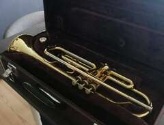 Yamaha trumpet med väska