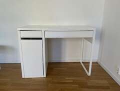 Skrivbord IKEA ”Micke”