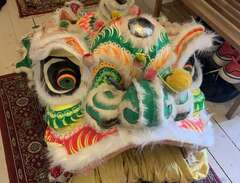 Chinese dragon. For free.
