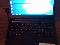 ASUS R417S Laptop