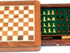 Magnetiskt trä schackspel m...