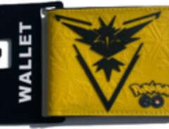 Pokemon plånbok gul 9 cm bö...