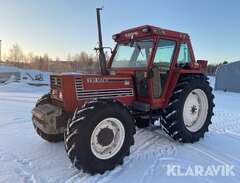Traktor New Holland 110-90
