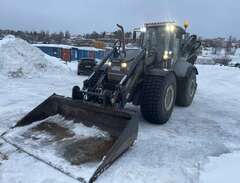 Traktorgrävare Lännen 8600K