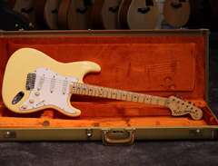Fender Yngwie Malmsteen Str...