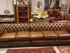 Engelsk Chesterfield 5-sits...