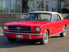 Ford Mustang 64½ Convertible