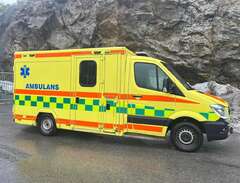 Ambulans - Mercedes-Benz Sp...