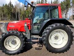 Traktor Valtra 6550 / Lastare