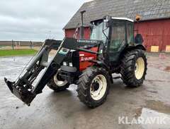 Traktor Valmet 365-4 med la...