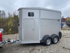 Ifor Williams HB506 - Front...