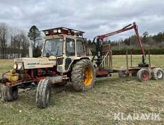 Traktor Belarus 80 med skog...