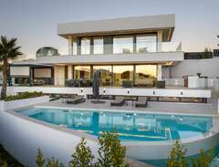 Magnifik modern villa | Nue...