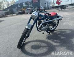 Motorcykel Monark M88B