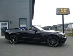 Ford Mustang GT Cab (Triple...