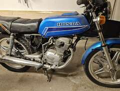Honda CB 125 Twin
