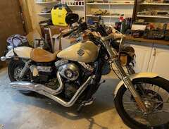 Harley Davidson Wide Glide...