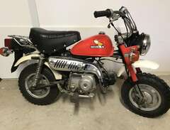 Honda Z50 Monkeybike