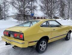 Ford Mustang II Mach 1 5.0...
