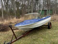Sportbåt från 60-talet med...