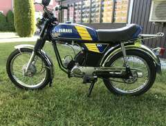 Fs1 Yamaha år 82