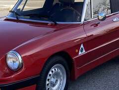 Alfa Romeo Spider QV