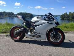 Ducati 959