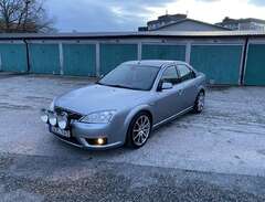 Ford Mondeo ST220  Ny Besik...