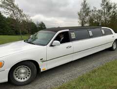 Lincoln Town Car Limousin S...