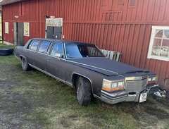 Cadillac Fleetwood Limousin...