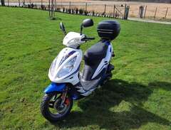 Moped klass 1 SYM euro xr m...