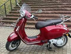Moped Vespa Primavera 50 4t...