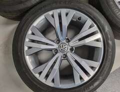 18" VW fälgar med sommardäck