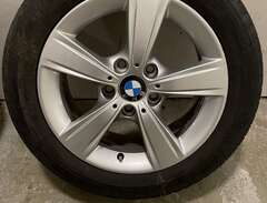 BMW fälgar med bra däck 16”