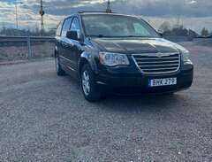 Chrysler Town & Country 3.3...