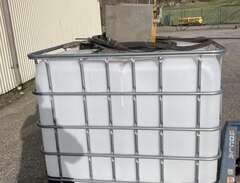 IBC container med 12-24 vol...