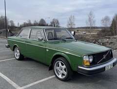 Volvo 240 242L 1976