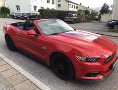 Ford Mustang GT Convertible...