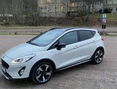Ford Fiesta Active 1.0 EcoB...