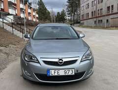 Opel astra turbo  2011