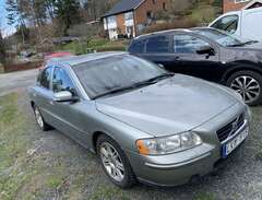 Volvo S60 2.5T Kinetic Nybe...