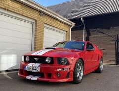 Ford Mustang GT Roush V8 Ma...