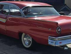 Ford Fairlane 500 Town Vict...