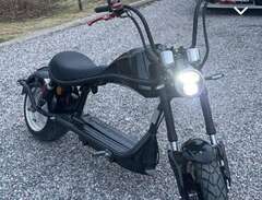 El moped 200w