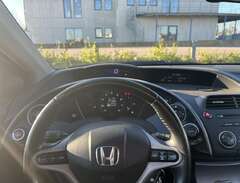Honda Civic 5-dörrar 1.8 i-...