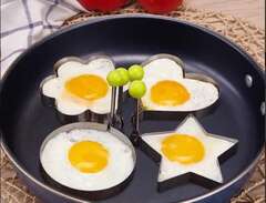 Omelettform för stekt ägg i...